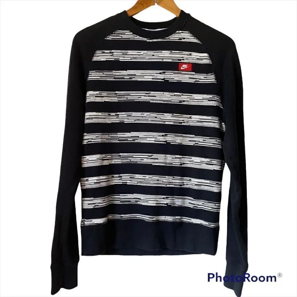 Nike Heritage Stripes Classic Crewneck Sweatshirt Pullover Sweater Black & white